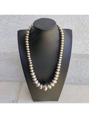 Vtg Roy Vandever Navajo Pearl Bench Bead Sterling Silver Graduated Necklace 23"